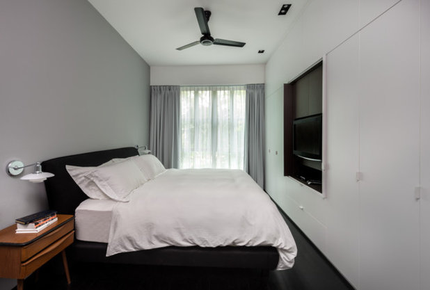Contemporary Bedroom by Artistroom Pte Ltd