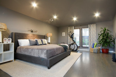 Trendy bedroom photo in Los Angeles