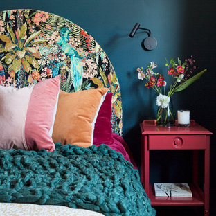 Inspiration for a midcentury bedroom in Sydney.