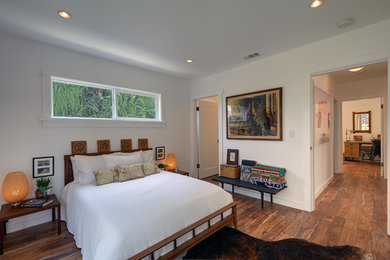 Eclectic bedroom photo in Los Angeles