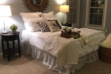 Bedroom - contemporary bedroom idea in Charleston