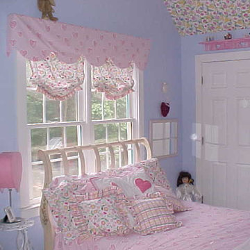 LITTLE GIRL's ROOM