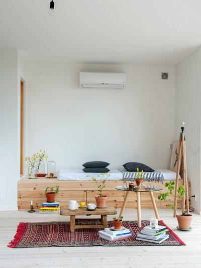 Scandinavian Bedroom by Skälsö Arkitekter