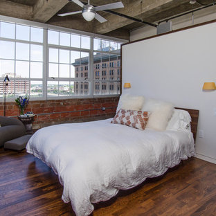 Foto di una camera da letto stile loft industriale