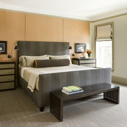 https://www.houzz.com/photos/logan-circle-modern-transitional-bedroom-dc-metro-phvw-vp~1642372