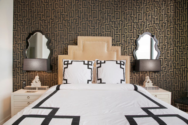 Contemporary Bedroom by LIVI INTERIOR DESIGN