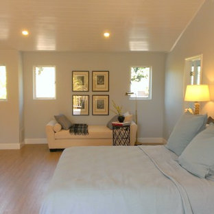 Arts and crafts bedroom photo in Los Angeles