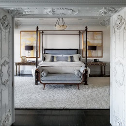 https://www.houzz.com/photos/luxe-master-bedroom-traditional-bedroom-los-angeles-phvw-vp~126911333