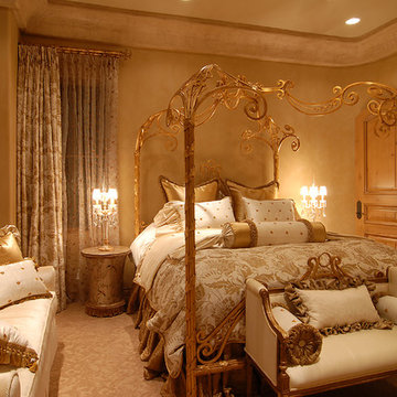 Luxurious Guest Bedroom