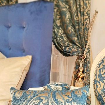 Luxury master bedroom inspiration, in royal blue