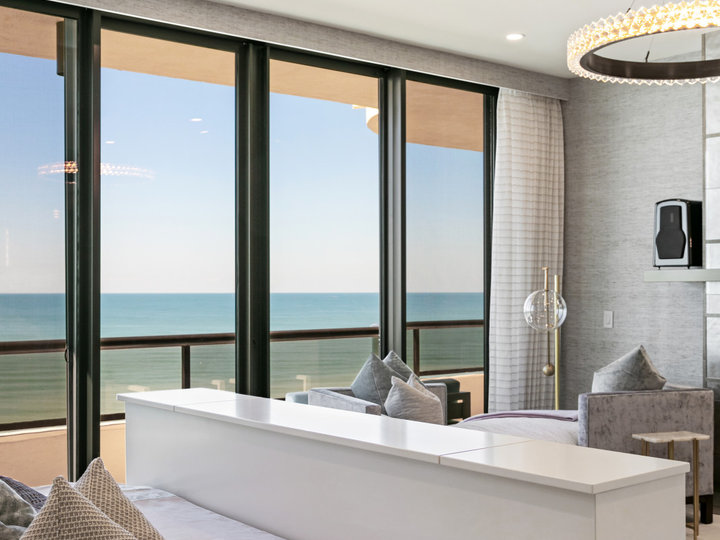 Wallpaper - Eclectic Bedroom