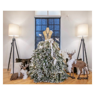 Mannequin Christmas Tree, White and Gold Christmas - Transitional - Bedroom  - San Diego - by Robeson Design