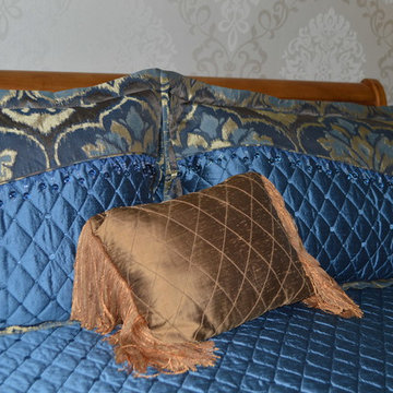 Master Bedroom Bedding w Unique Shams