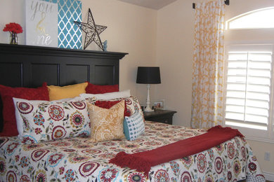 Bedroom - cottage bedroom idea in Salt Lake City