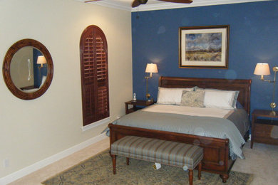タンパにあるトラディショナルスタイルのおしゃれな寝室