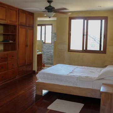 Master Bedroom Tropical Bamboo Construction