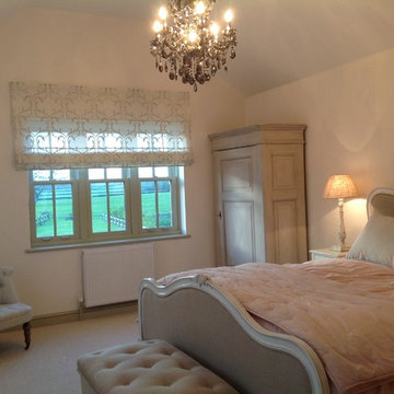 Master Bedroom, with a view. Cottage in the Cotswolds