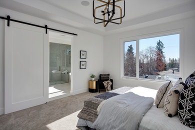 Bedroom - bedroom idea in Calgary