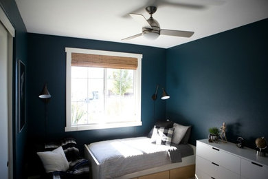 Bedroom photo in San Diego