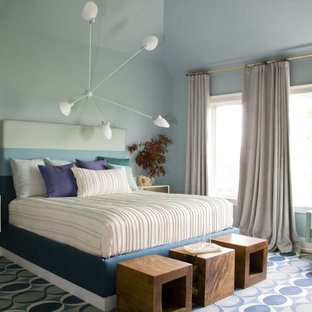 Bedroom - 1950s bedroom idea in New York with gray walls