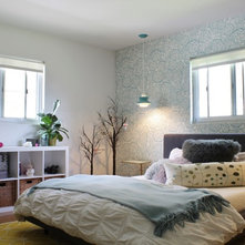Midcentury Bedroom by Kimberley Bryan