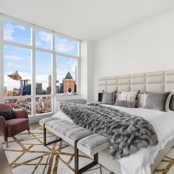 Midtown large two bedroom apt in New York