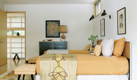 Smart Ways to Give Your Sleep Space Midcentury Style