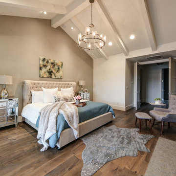 MODERN FARMHOUSE