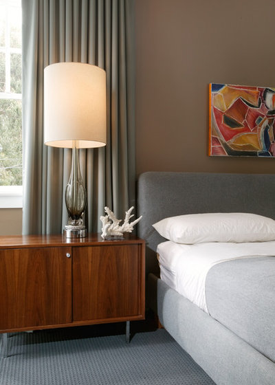 Retro Bedroom by Kenneth Brown Design