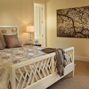 Off White Bedroom | Houzz