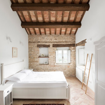 MONTELPARO VILLA - ITALY - ROY DAVID - רואי דוד