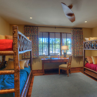Inspiration for a guest dark wood floor bedroom remodel in Phoenix with no fireplace