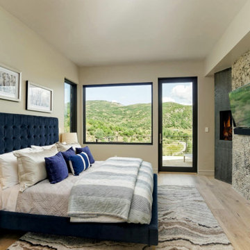 Mountain Majestic - Master Bedroom