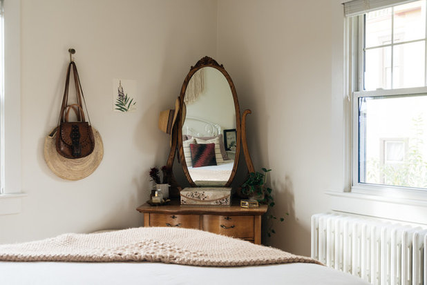 Eclectic Bedroom by Hado Photo
