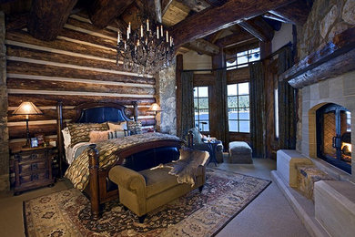 Inspiration for a traditional bedroom in Orange County.