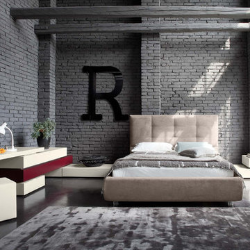 New Age Italian Bedroom by Rossetto