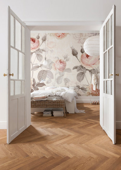 コンテンポラリー 寝室 by Brewster Home Fashions