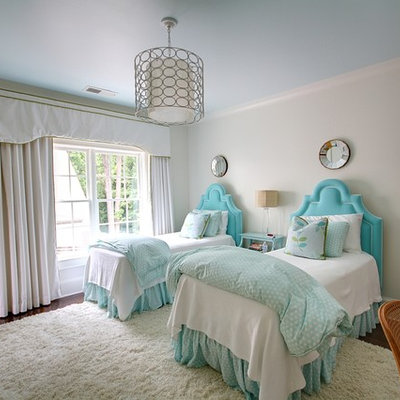 Inspiration for a timeless guest bedroom remodel in Atlanta with gray walls