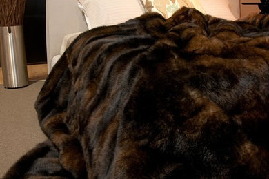 NZ Possum Fur Throws and Blankets Chocolate Brown
