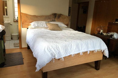 Bedroom - large contemporary master bedroom idea in Portland