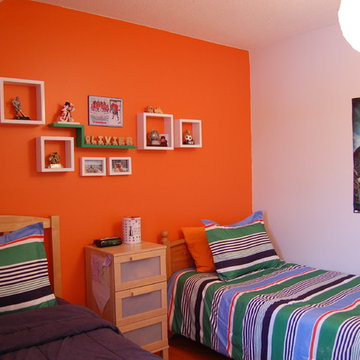 Olivier's orange bedroom