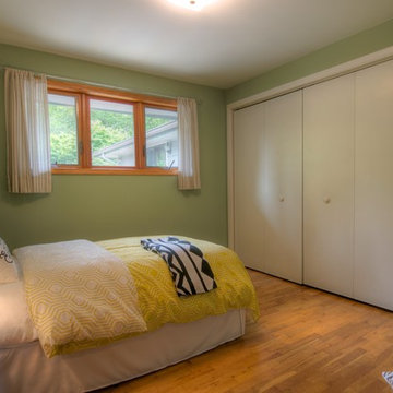 Olympia, WA Vacant Staging | Mid Century Design
