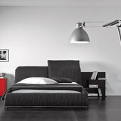 Oriente Bed