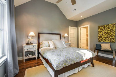Bedroom - transitional bedroom idea in Nashville
