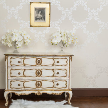 Palais Ivory & Gold French Chest of Drawers