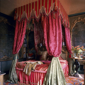 PARIS APARTMENT