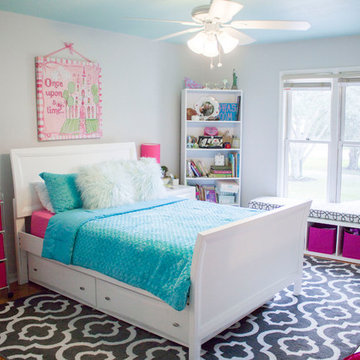 Pink/aqua tween bedroom makeover with Sunbrella cushion