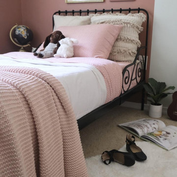 Pink Kid's Bedroom Makeover