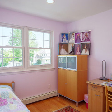 Pretty Bedroom with New Double Hung WIndows - Renewal by Andersen LI