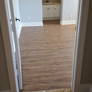 Prime Waterproof, Barn Door Oak - Vinyl Wood Look Plank Floor